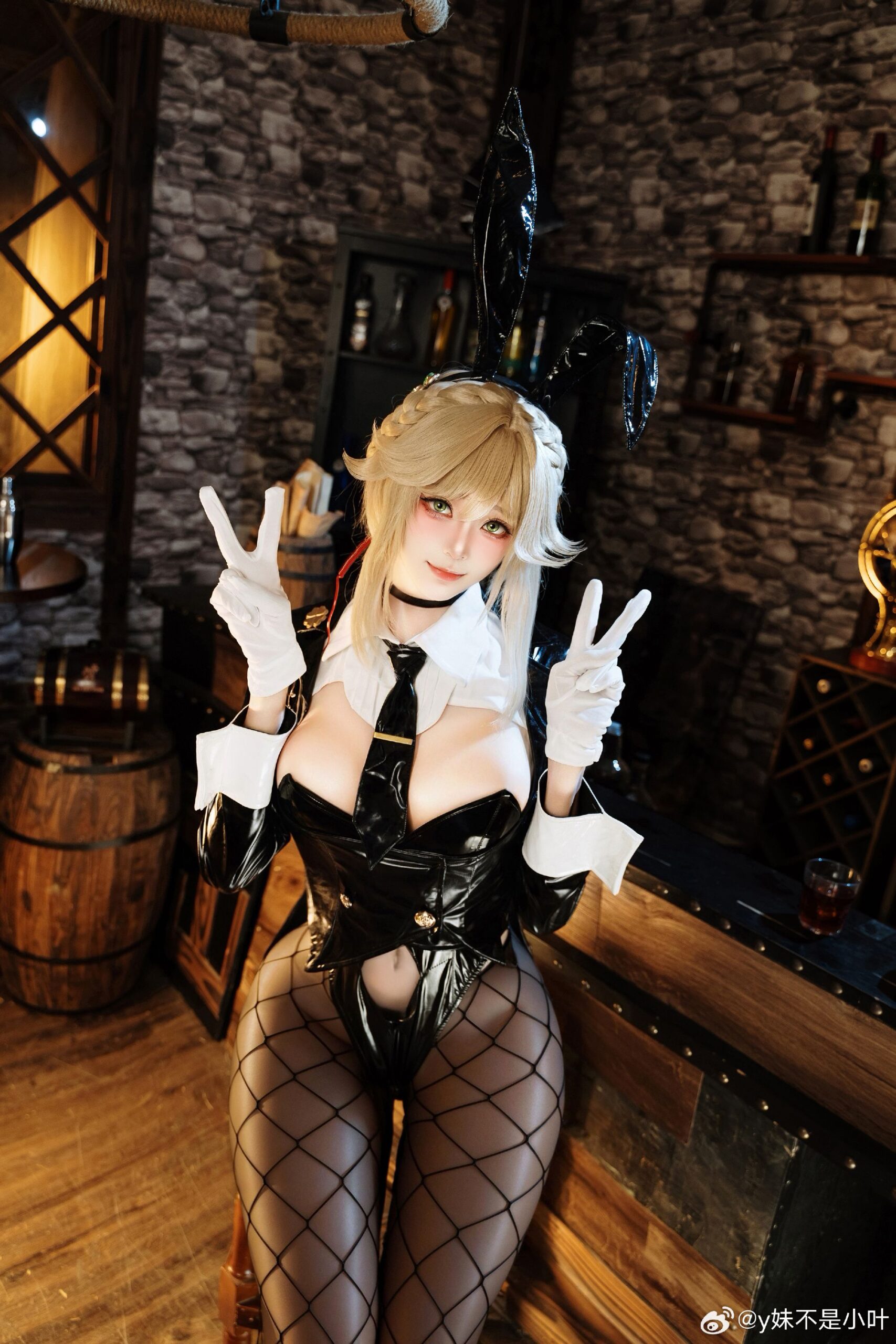 y妹不是小叶COSPLAY妮姬 胜利女神 爱德特务兔女郎