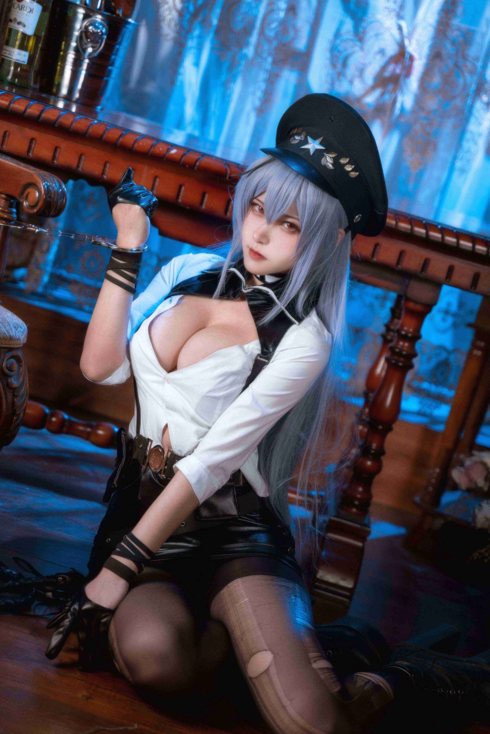 Seya-狮砸COSPLAY写真《碧蓝航线》甘古特·坚定的执行者