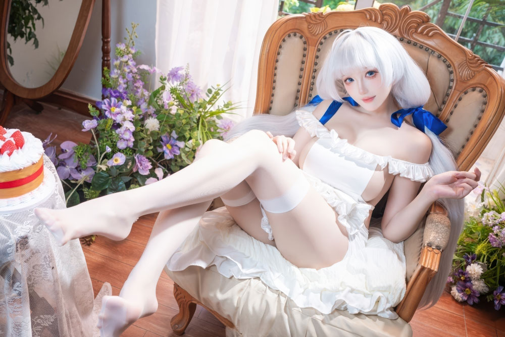 瓜希酱《碧蓝航线》光辉 辉光下的甜蜜COSPLAY图片写真在线