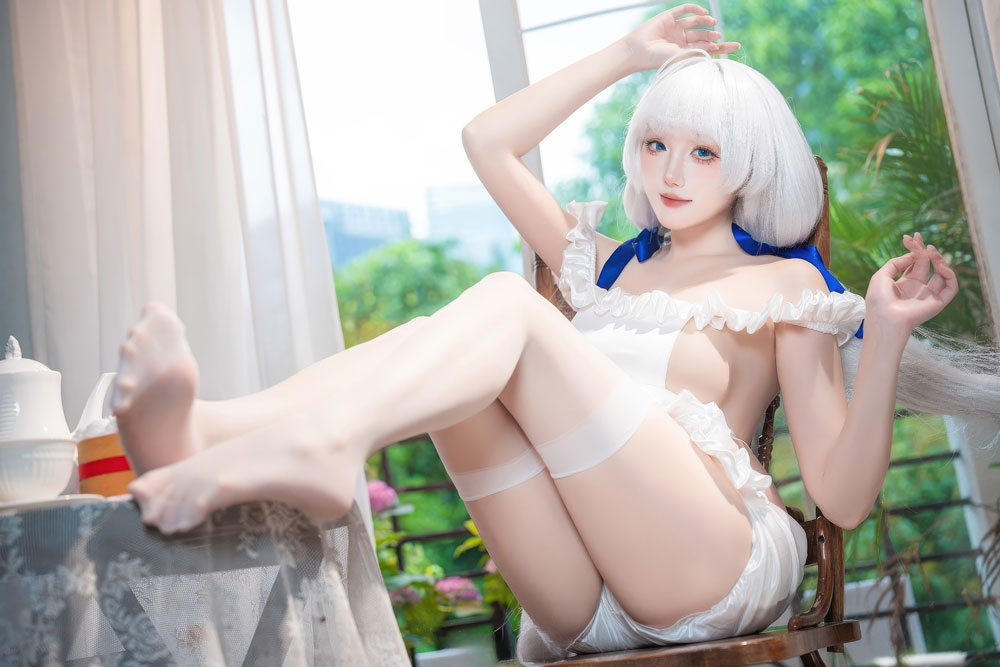 瓜希酱《碧蓝航线》光辉 辉光下的甜蜜COSPLAY图片写真在线