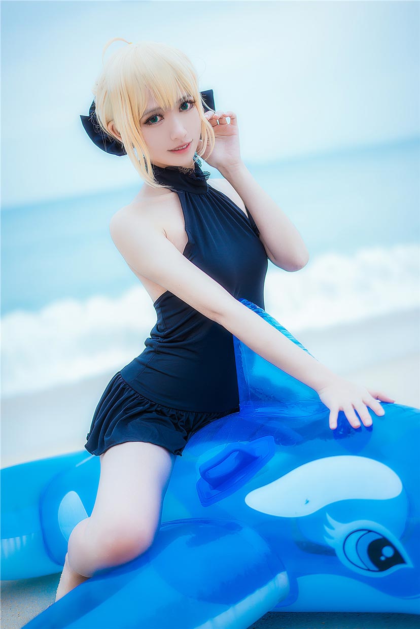鳗鱼霏儿 海边COS美图
