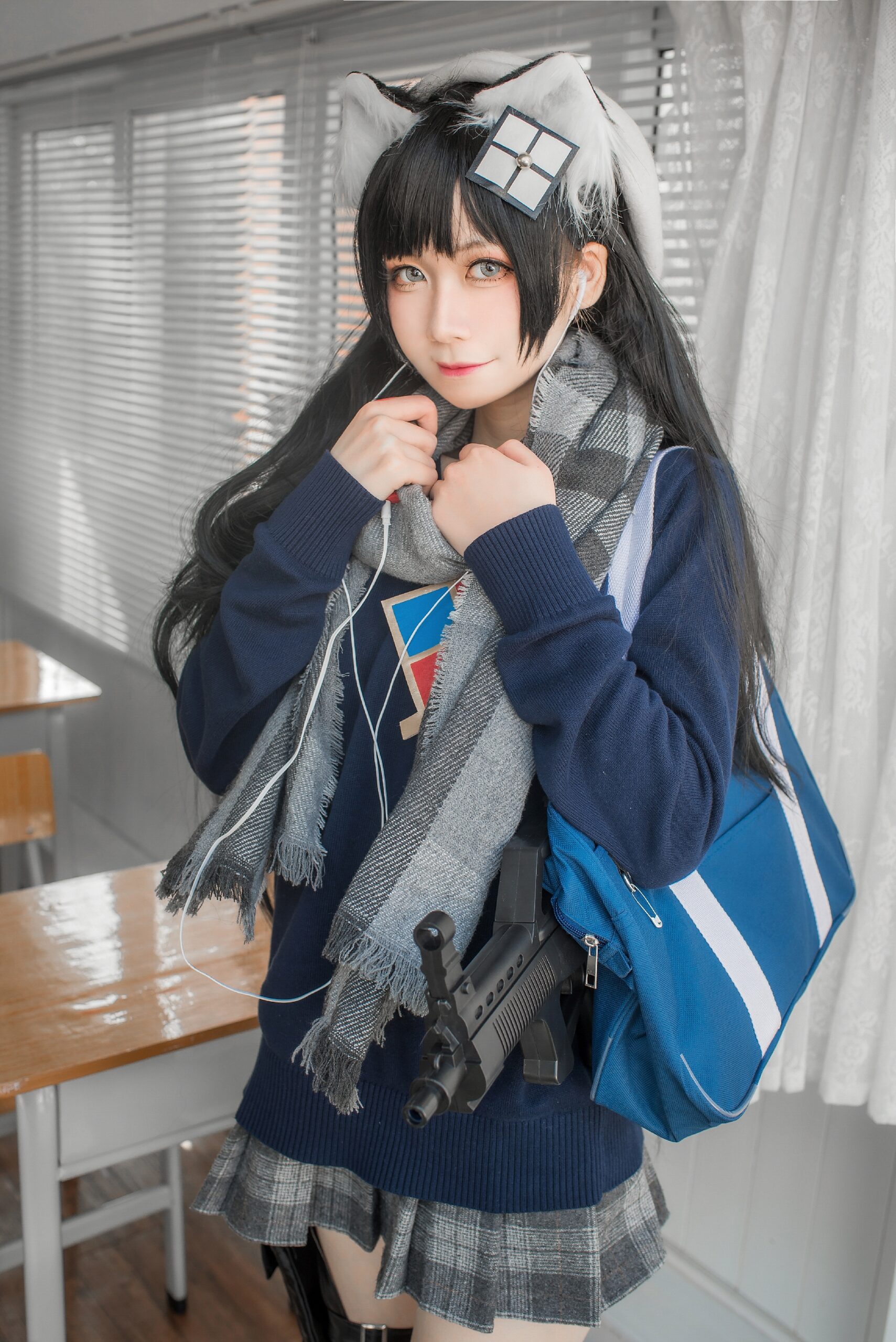 izumi泉桃子 纯白毕业季COS写真图片在线