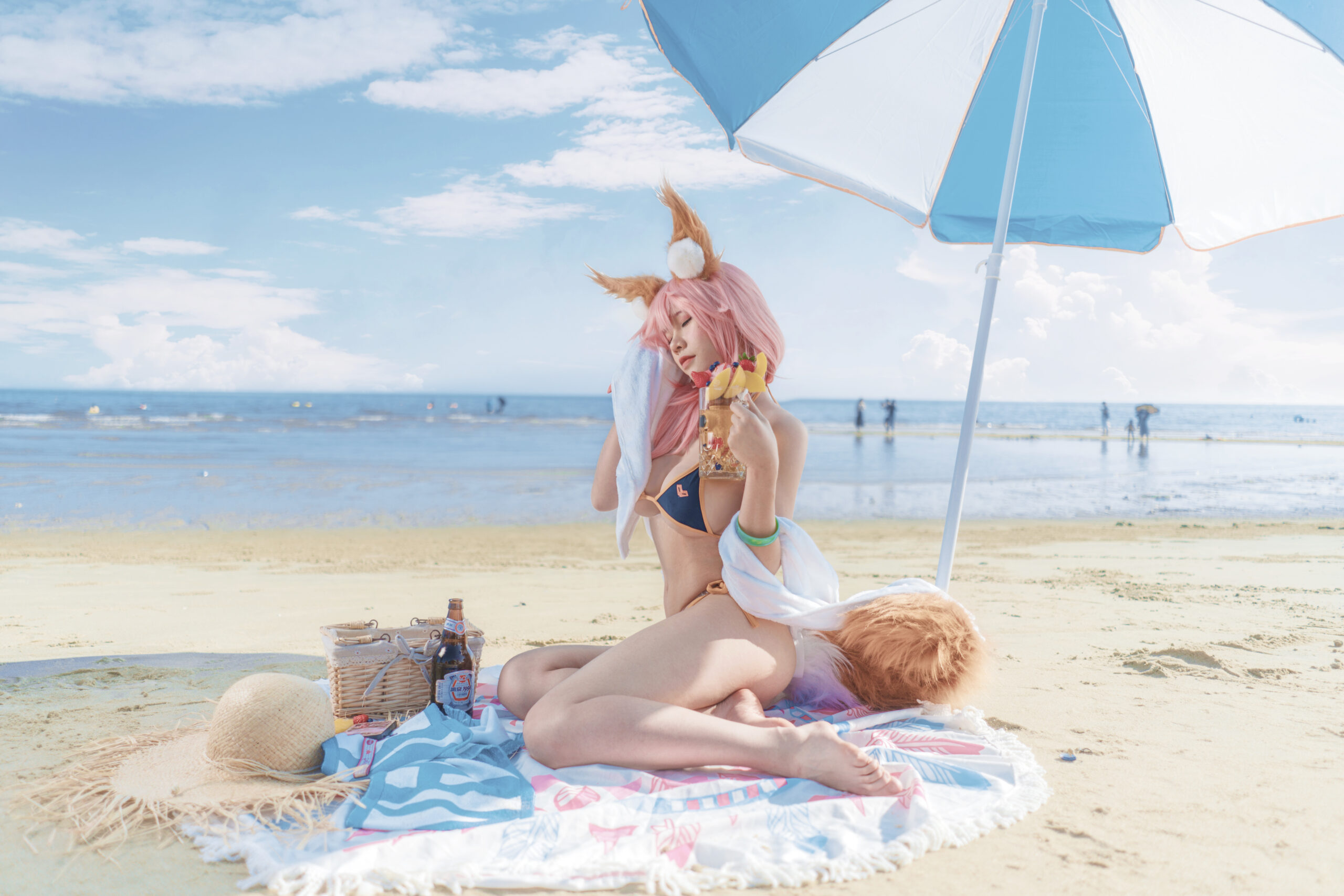 uki雨季 玉藻前泳装COS写真图片欣赏