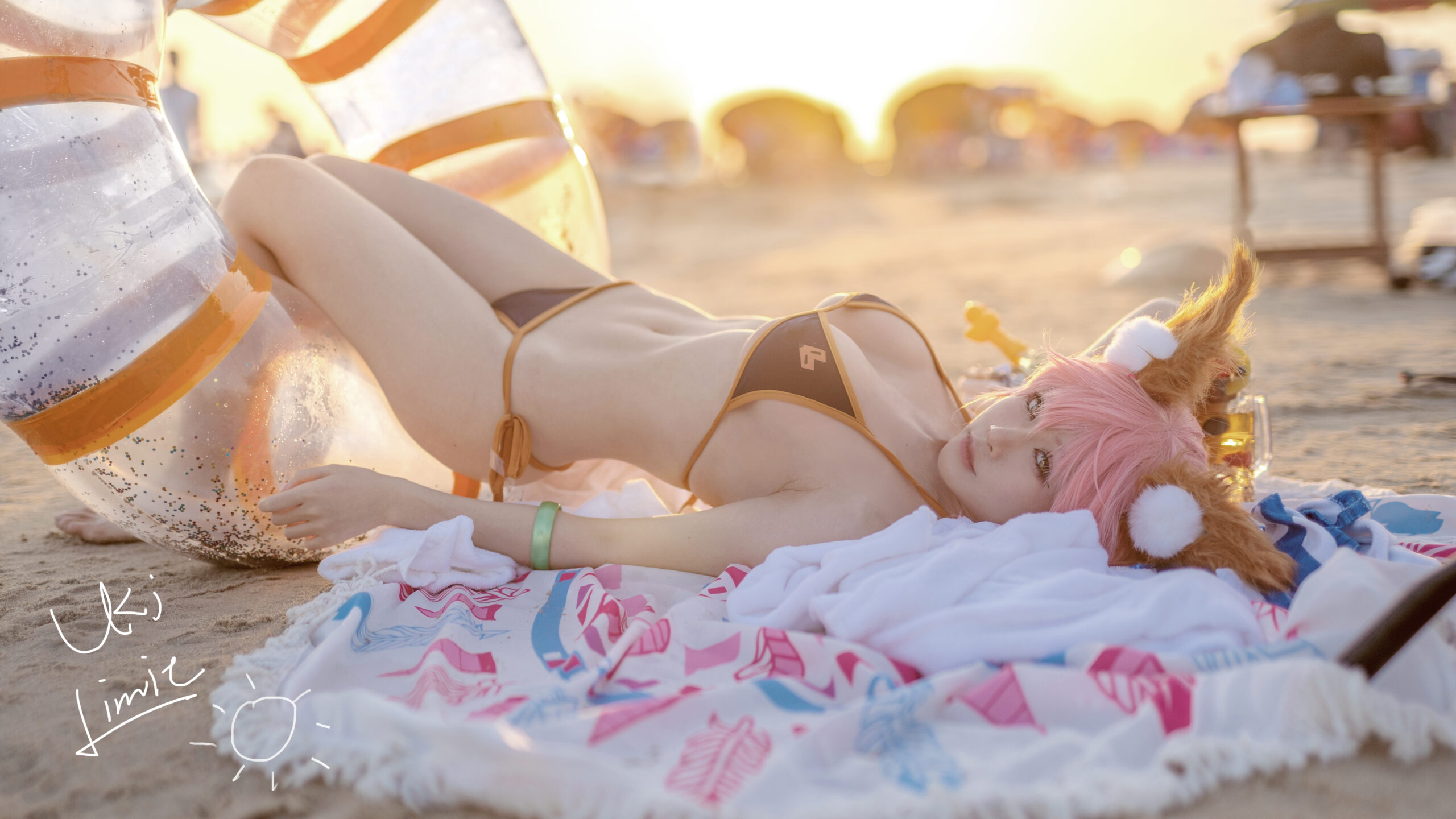 uki雨季 玉藻前泳装COS写真图片欣赏