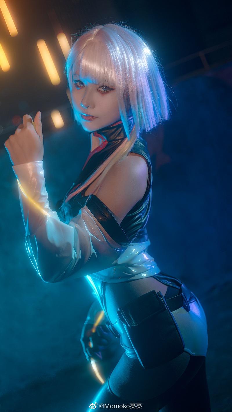 Momoko葵葵 赛博朋克边缘行者Lucy露西COS美图