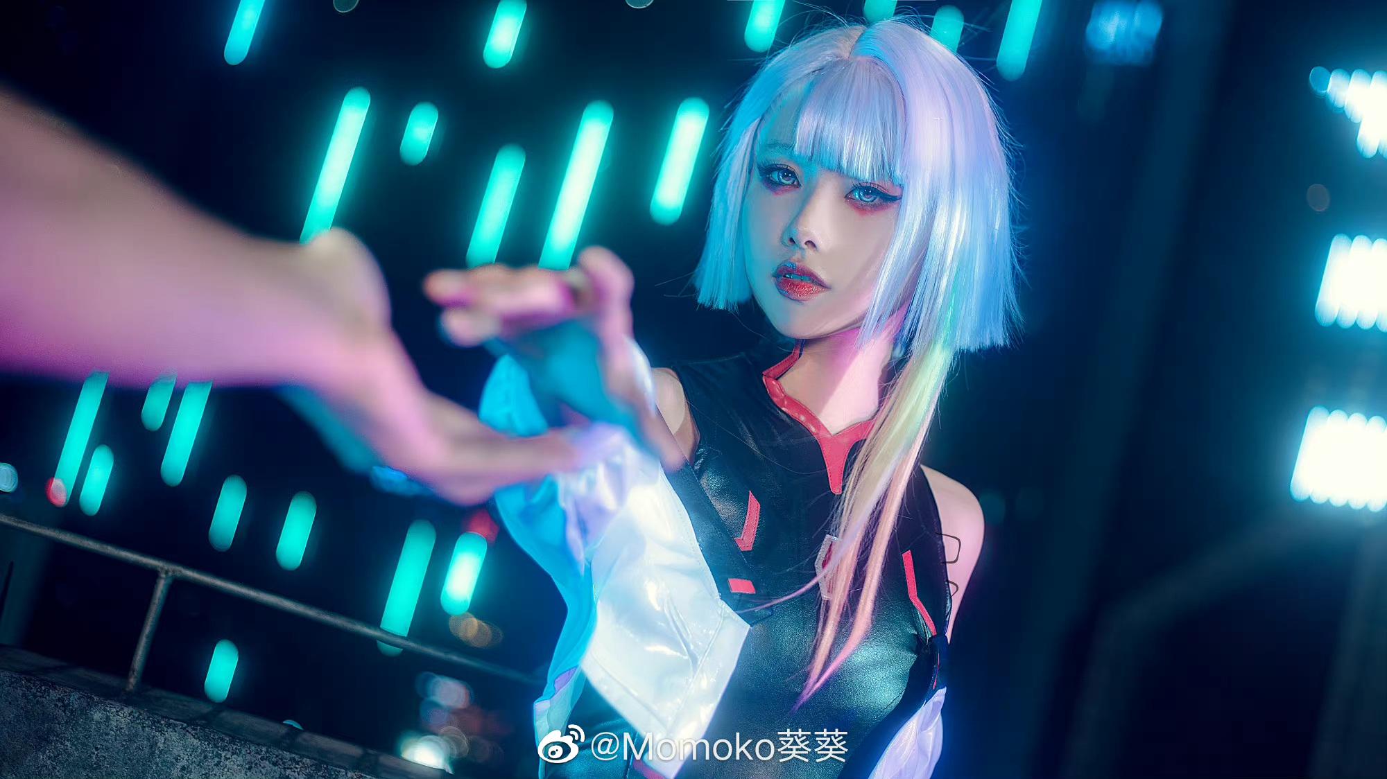 Momoko葵葵 赛博朋克边缘行者Lucy露西COS美图