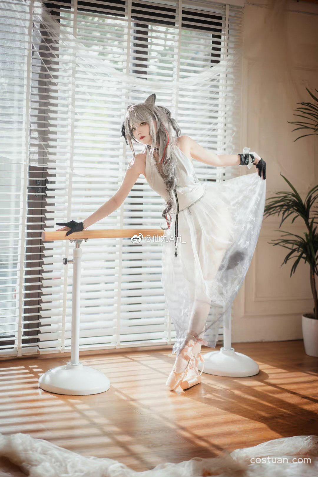 仙九Airi_明日方舟三周年黑芭蕾COS写真抢先看