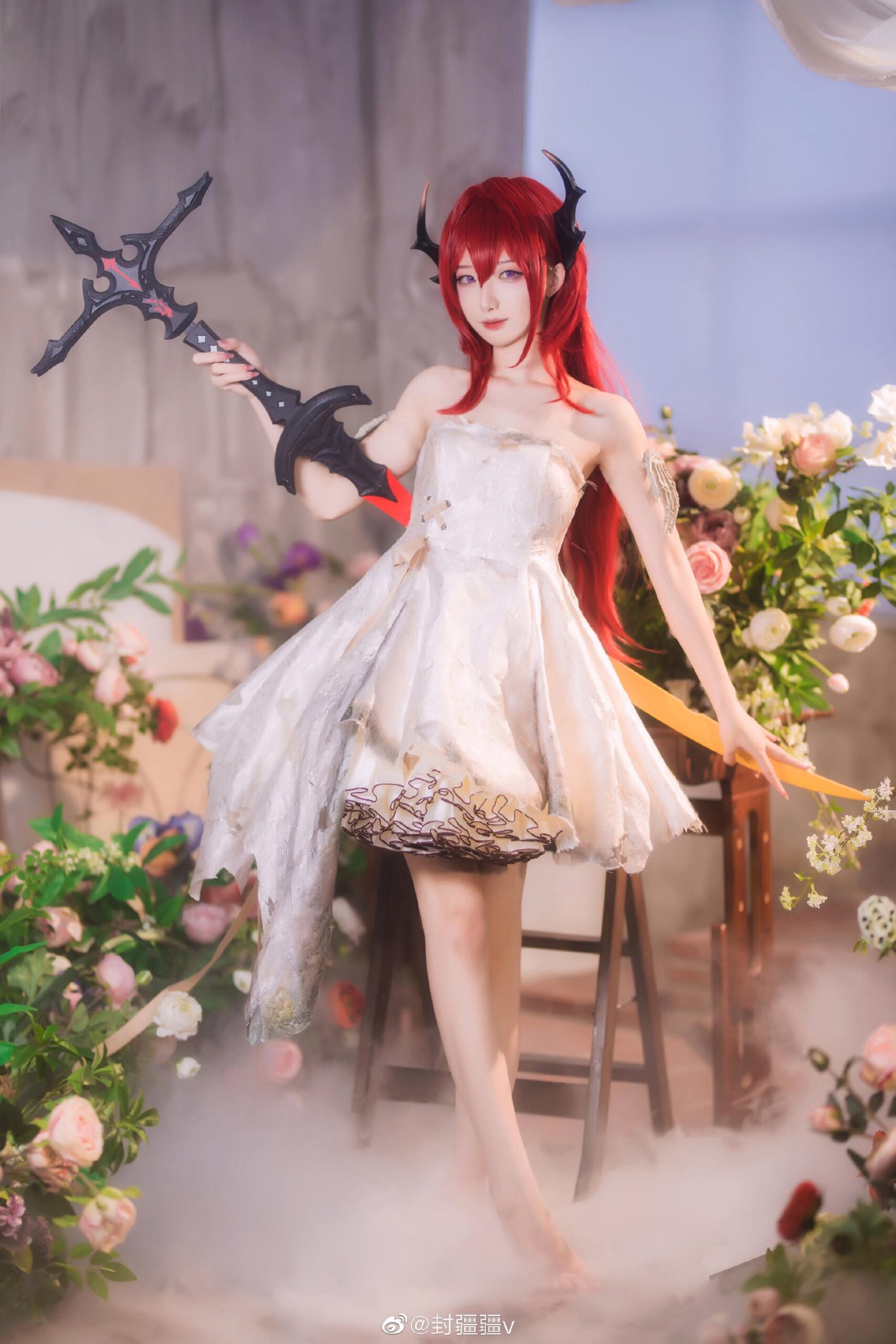 封疆疆v 史尔特尔同人白裙COS美图写真 封疆疆v 史尔特尔同人白裙COS美图写真