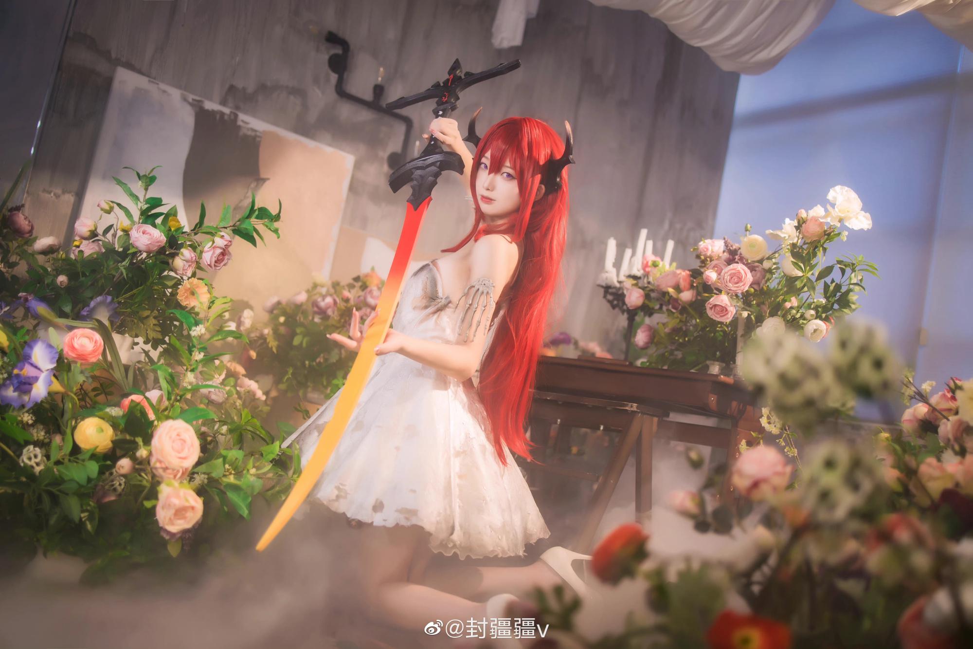 封疆疆v 史尔特尔同人白裙COS美图写真 封疆疆v 史尔特尔同人白裙COS美图写真
