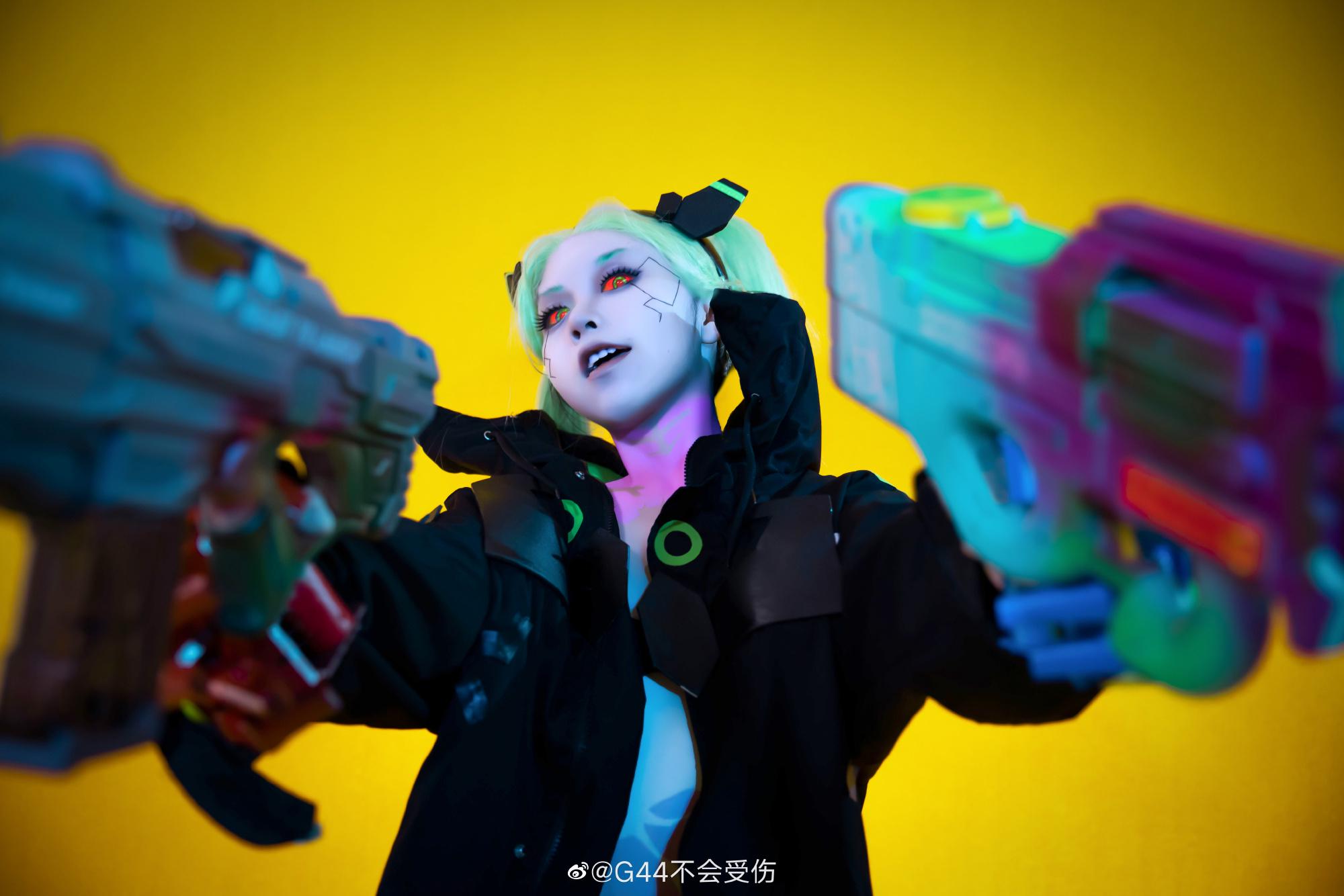 G44不会受伤 COS《赛博朋克边缘行者》瑞贝卡Rebecca角色