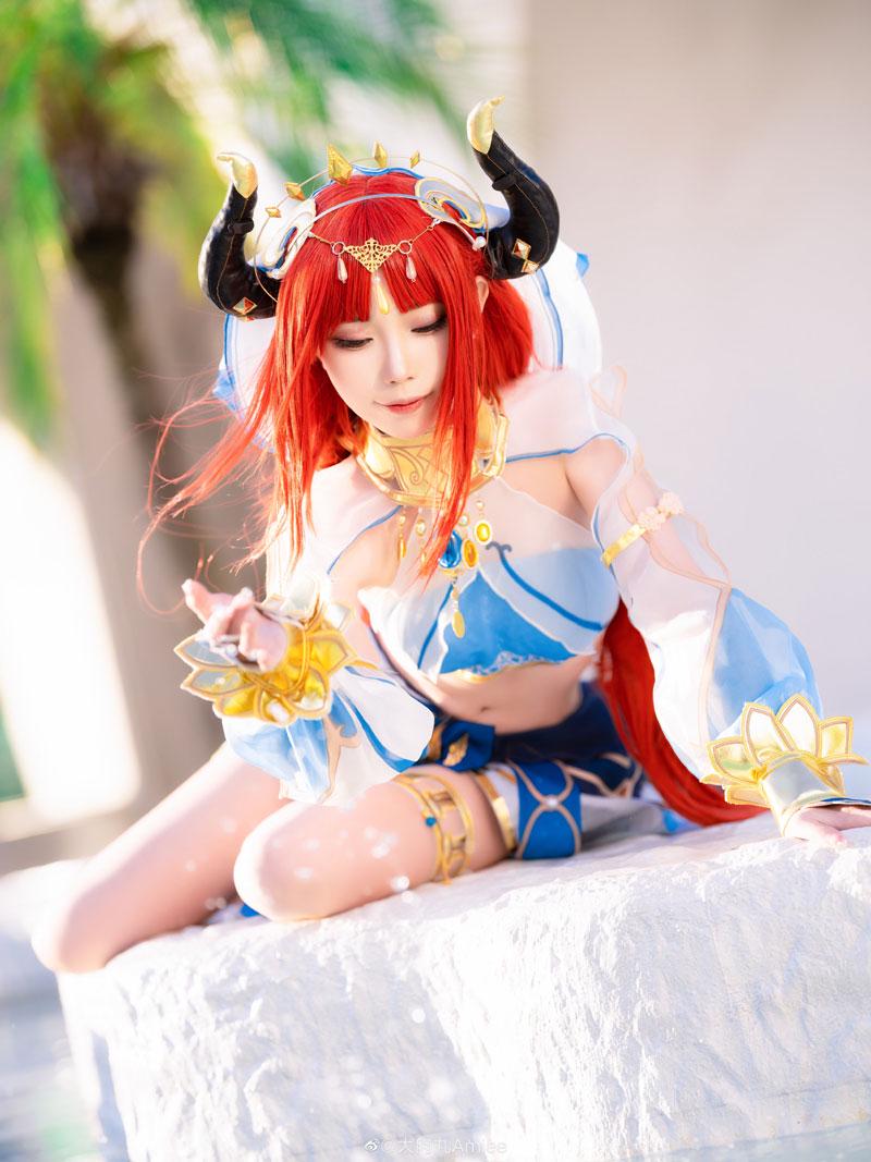 大肉丸Amiee《原神》妮露cosplay图片