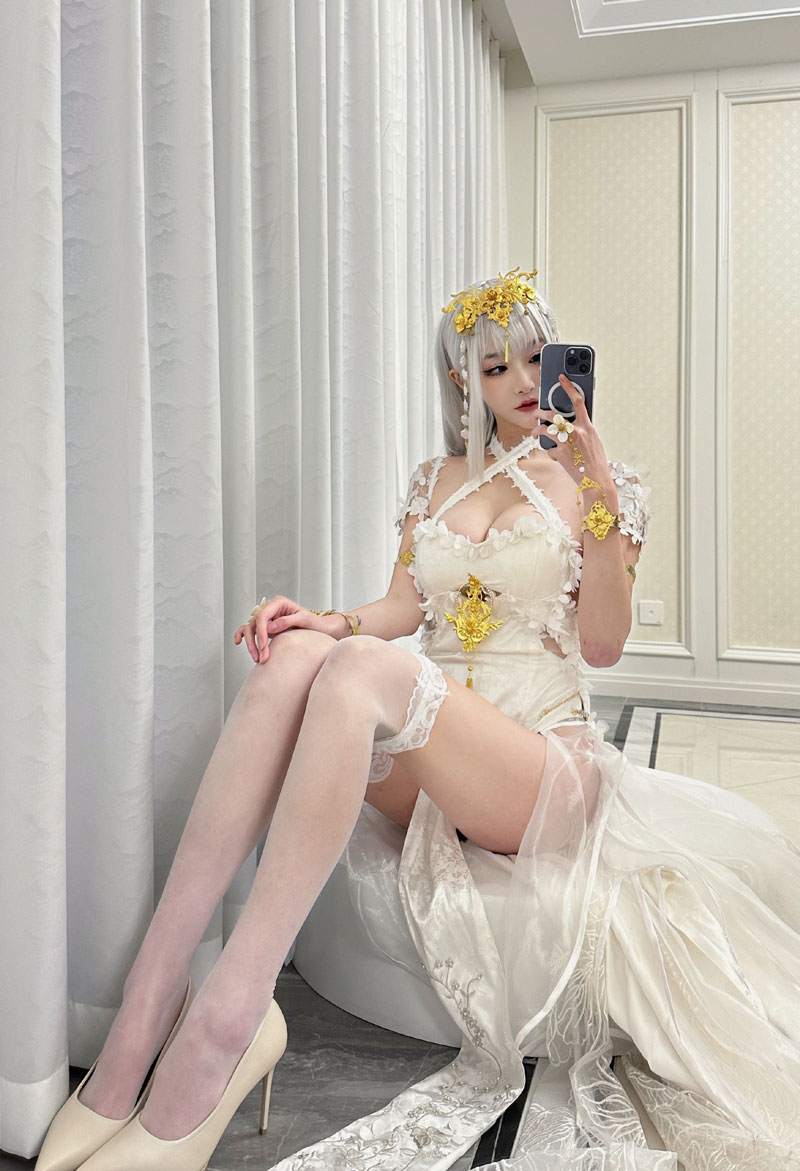 沧霁桔梗&露兒大魔王《碧蓝航线》埃姆登同人COSPLAY太美了