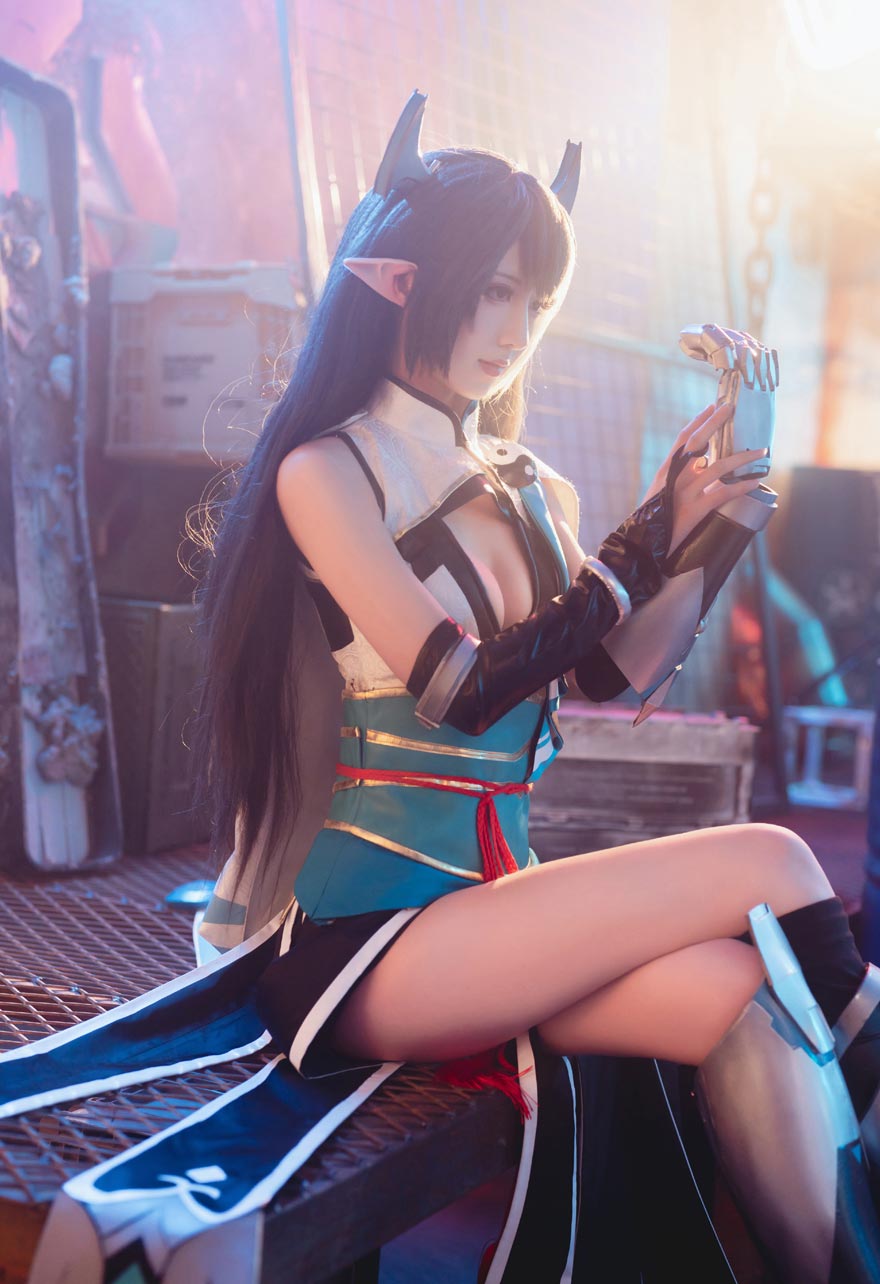 弥音音ww《我的勇者》新魔女「太虚之影·娜贝离诗」COSPLAY太好看了