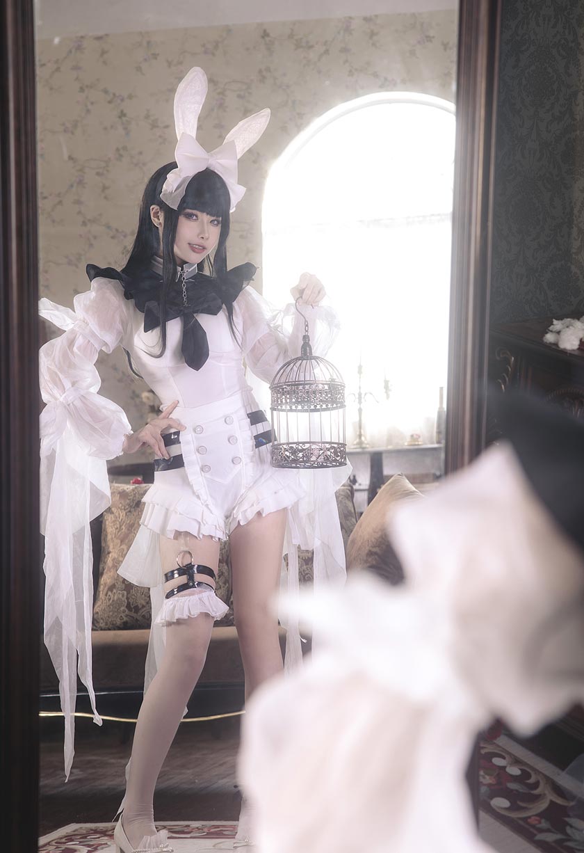 Momoko葵葵COSPLAY黑与白的平行倒映