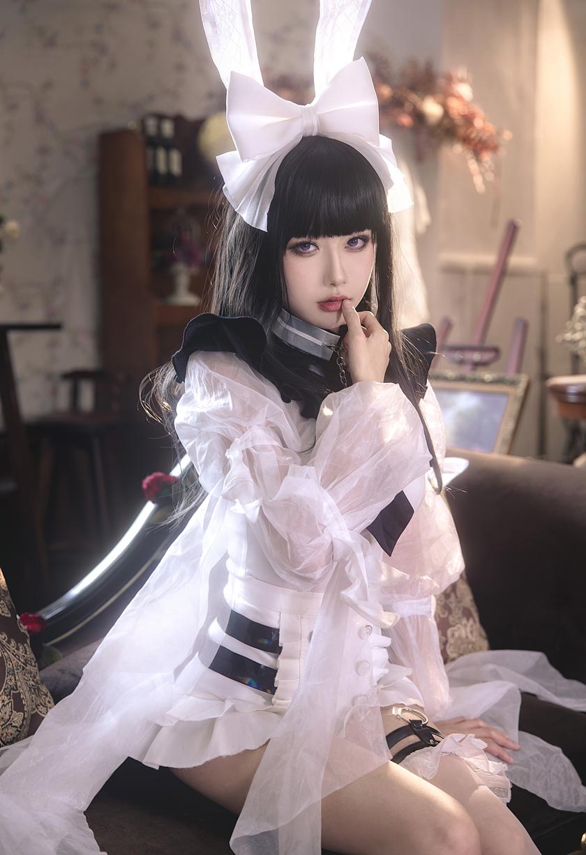 Momoko葵葵COSPLAY黑与白的平行倒映